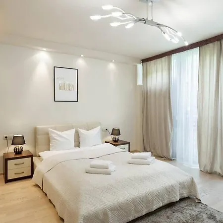 Close-urban Chic - One Bedroom -luxury - Grzybowska 5 Apartment
